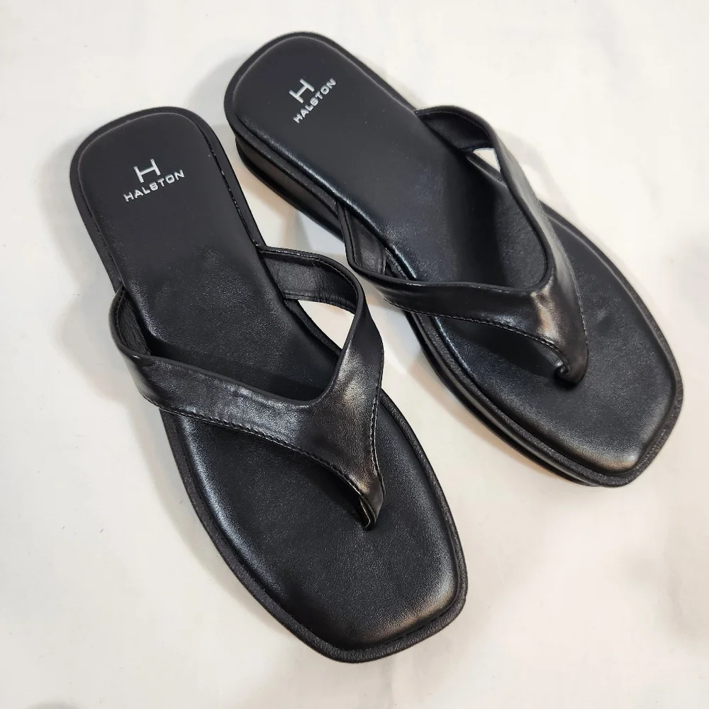 NIB Halston Black Leather Sandals Size 10 - Picture 2 of 6